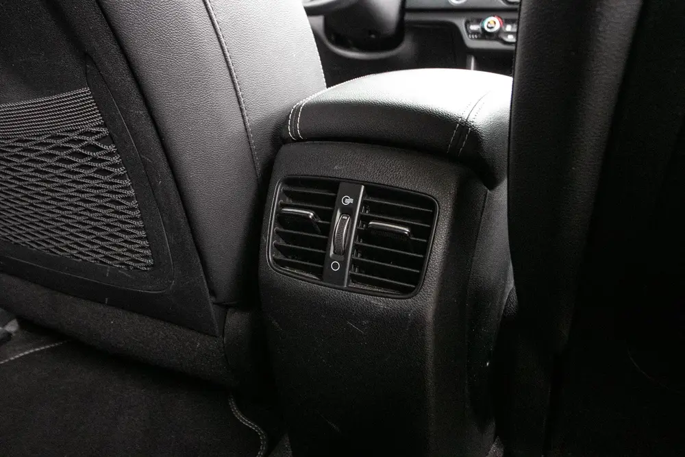 Kia Niro ExecutiveLine 64 kWh uit 2019, foto 9
