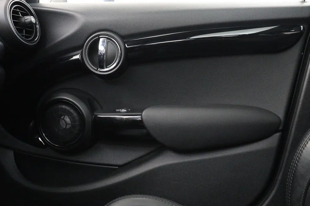 Mini Cooper S S -PANO.DAK uit 2019, foto 16