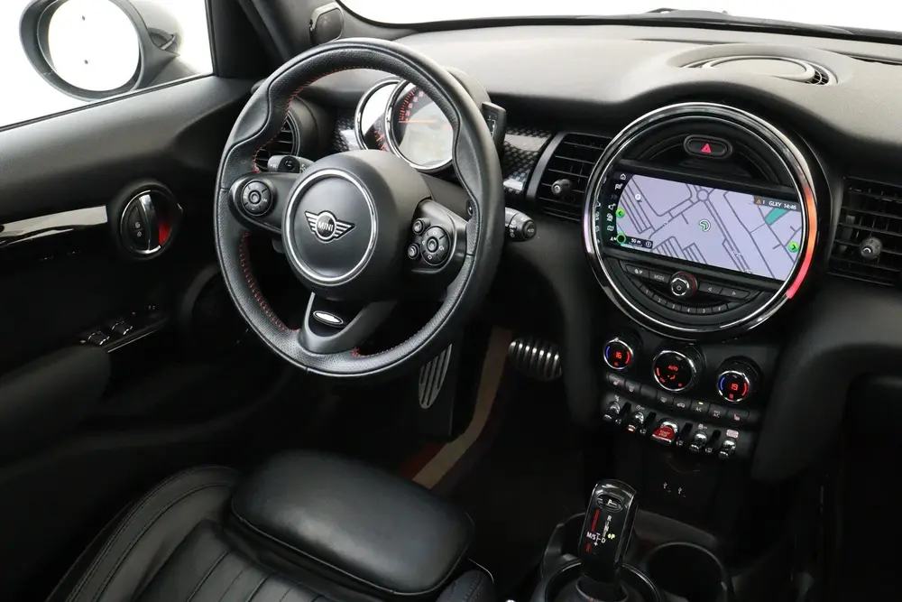 Mini Cooper S S -PANO.DAK uit 2019, foto 6