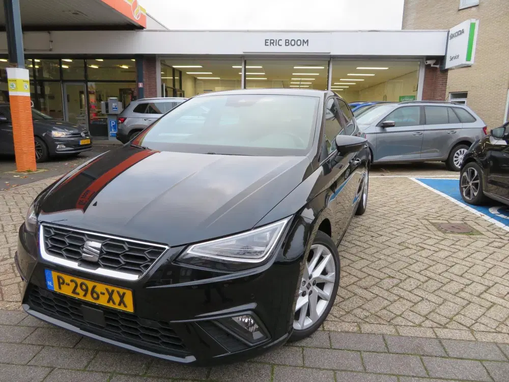 SEAT Ibiza 1.0 TSI FR BUS INT. BJ 22 uit 2022, foto 2