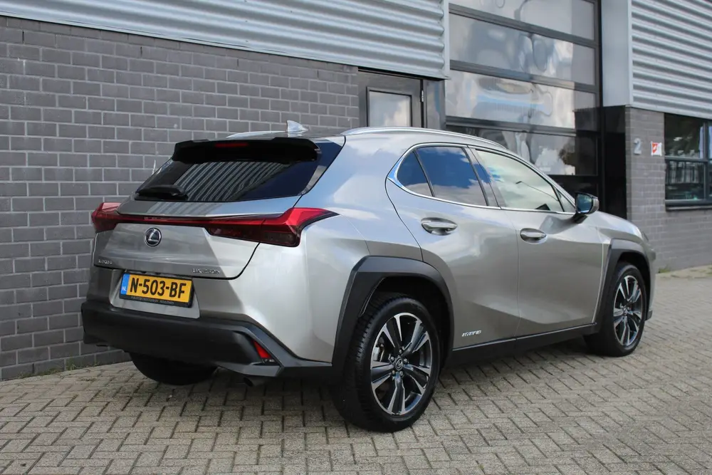 Lexus UX 250h Luxury Line / Carplay / Camera / Leer uit 2019, foto 5