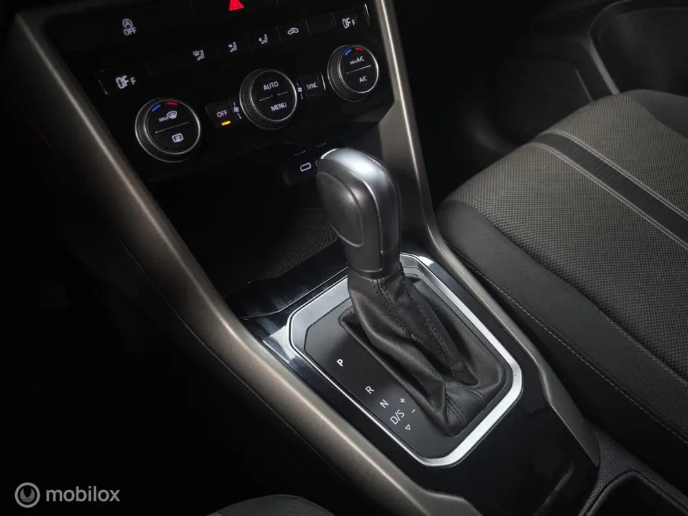Volkswagen T-Roc 1.5 TSI Sport|Lane A.|Carplay|Top staat! uit 2021, foto 19