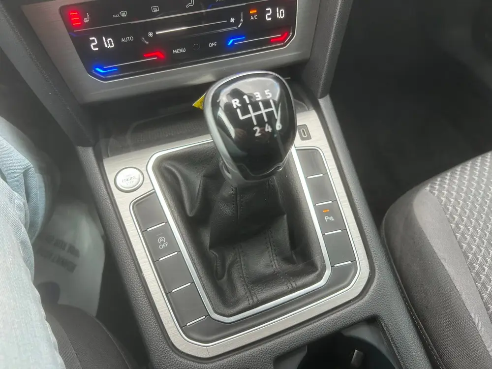 Volkswagen Passat Variant 2.0 TDI Business - Navi - Clima uit 2021, foto 13