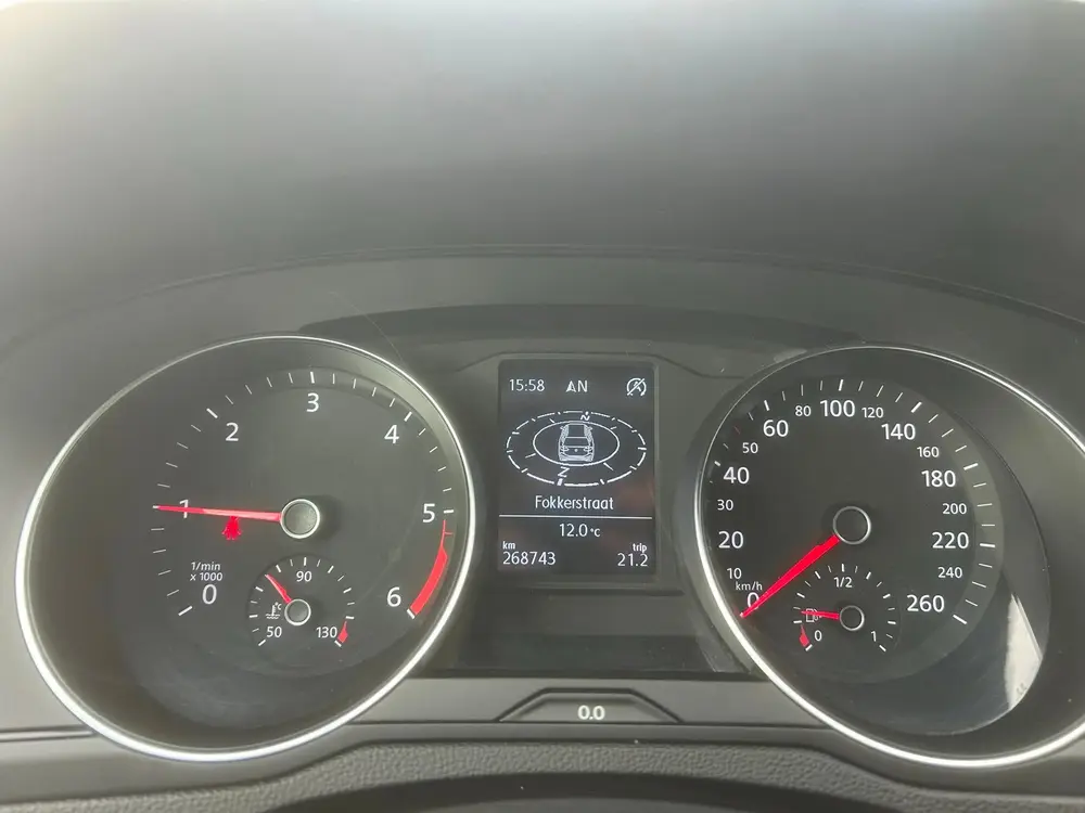 Volkswagen Passat Variant 2.0 TDI Business - Navi - Clima uit 2021, foto 14