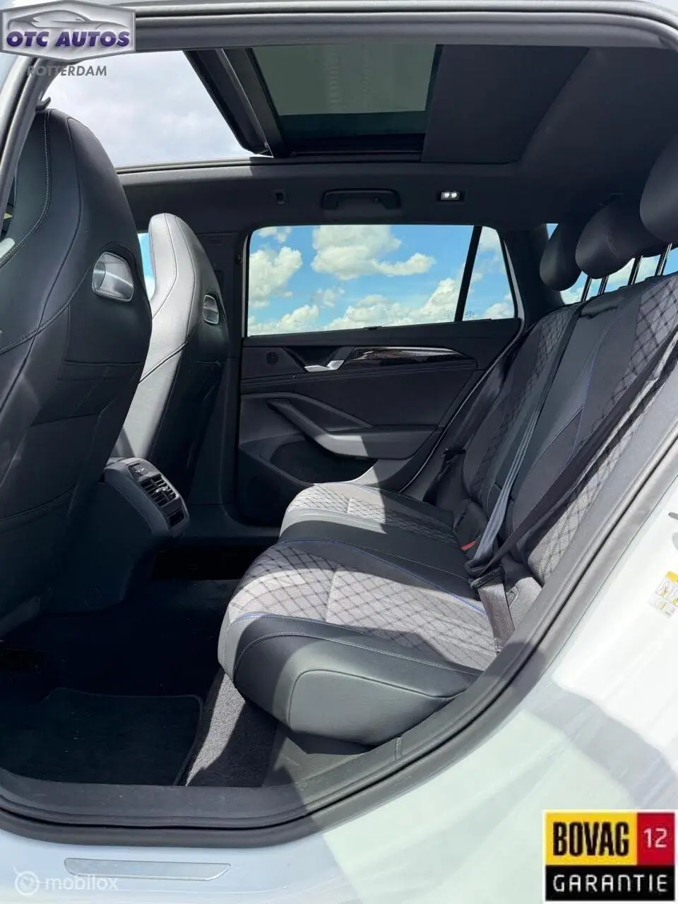 Volkswagen Passat Variant 2.0 TDI R-Line Business Panoramada uit 2024, foto 16