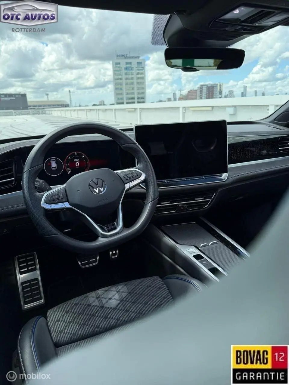 Volkswagen Passat Variant 2.0 TDI R-Line Business Panoramada uit 2024, foto 18
