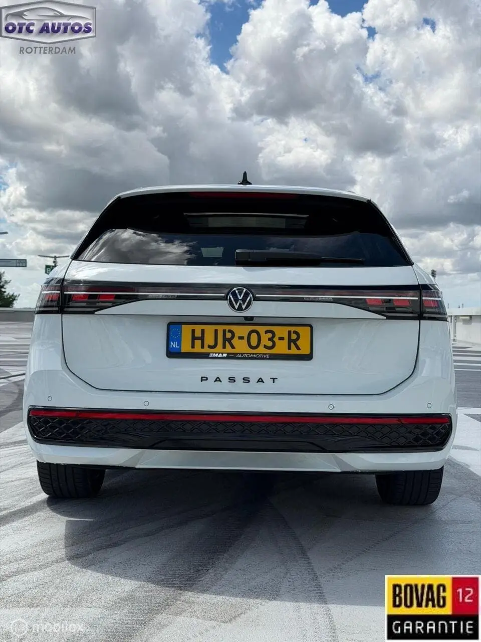 Volkswagen Passat Variant 2.0 TDI R-Line Business Panoramada uit 2024, foto 9