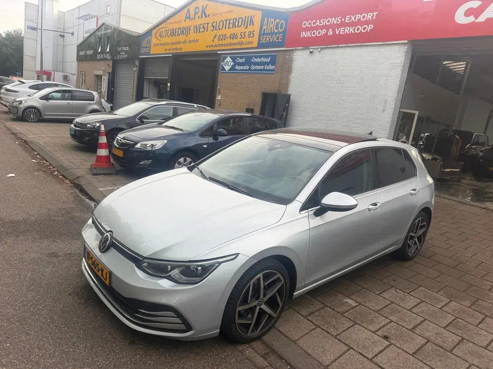 Volkswagen Golf 1.5 eTSI Style bj 2020 automaat pano uit 2020, foto 4