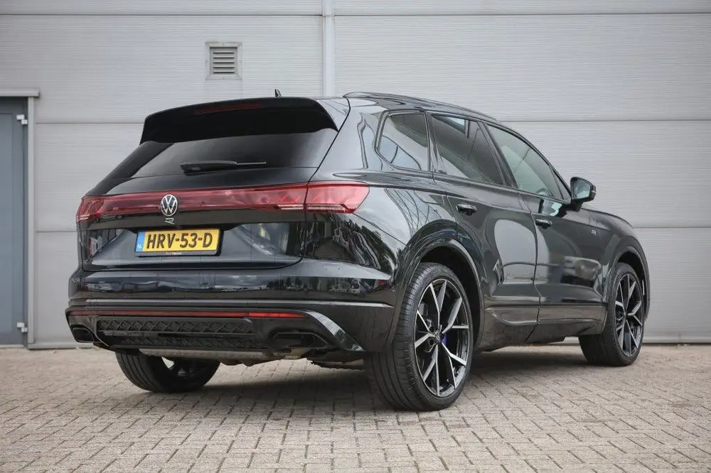 Volkswagen Touareg 3.0 TSi eHybr 4MR Ed R-line (bj 2025) uit 2025, foto 2