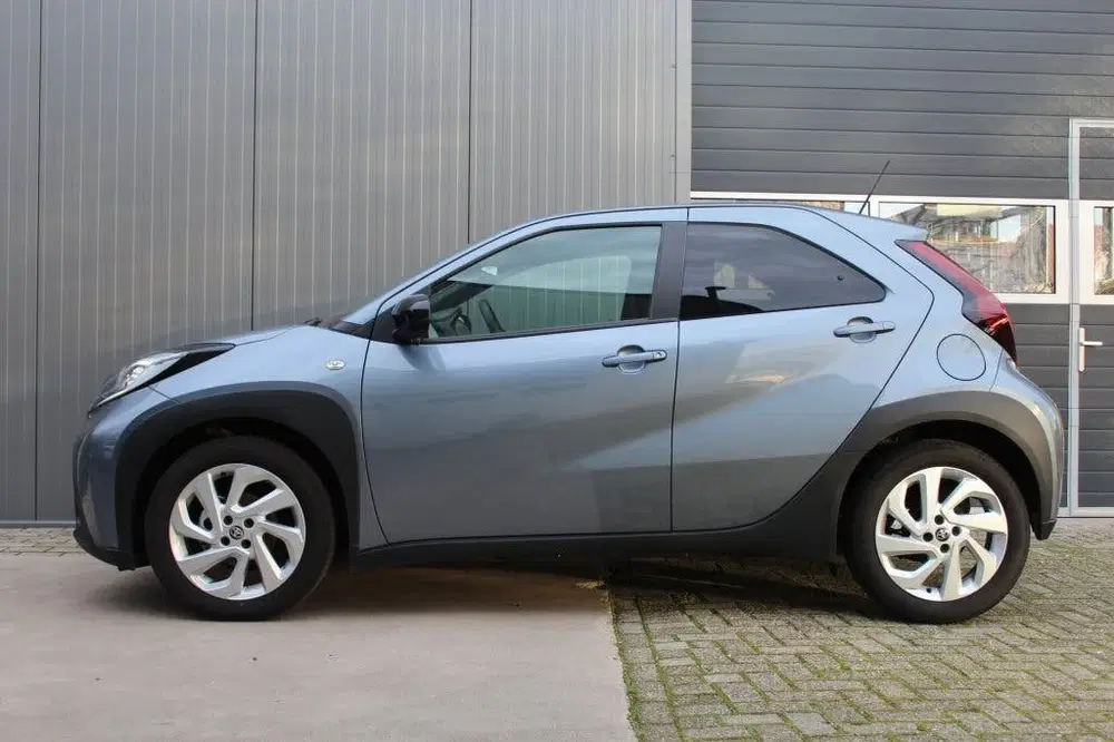 Toyota Aygo X 1.0 VVT-i MT First uit 2025, foto 5