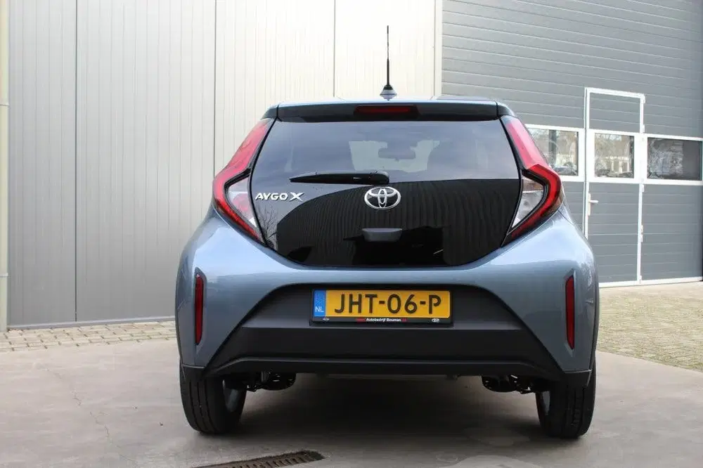 Toyota Aygo X 1.0 VVT-i MT First uit 2025, foto 6