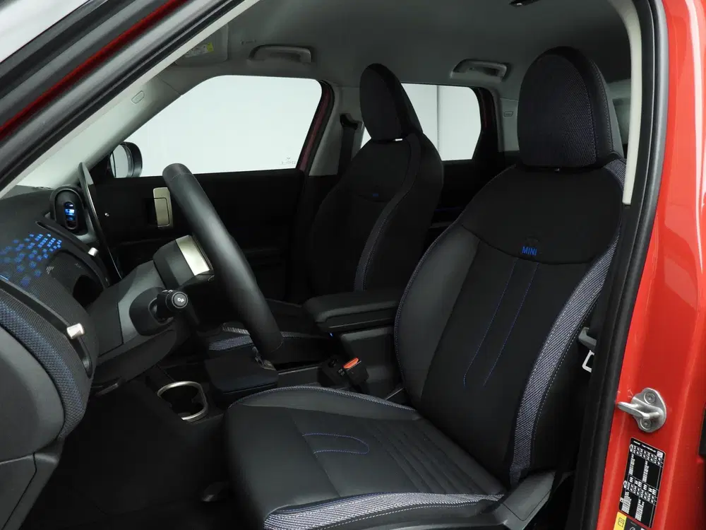 Mini Countryman E Classic uit 2024, foto 7
