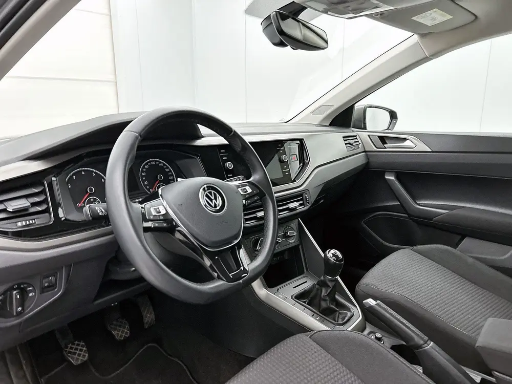 Volkswagen Polo 1.0 TSI Comfortline | 95 PK | Lichtmetalen V uit 2021, foto 17
