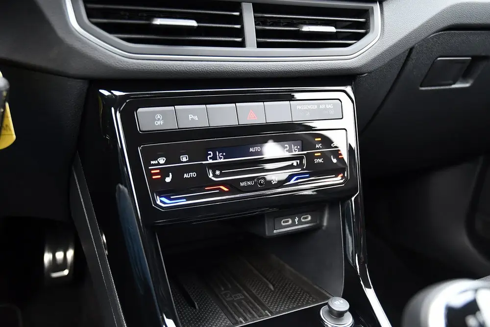 Volkswagen T-Cross 1.0 TSi Life Sport 04-2025 | BTW | 1/2Led uit 2025, foto 15