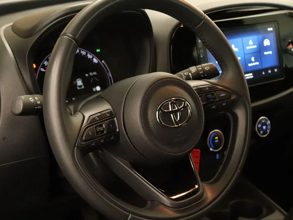 Toyota Aygo X 1.0 VVT-i MT Play uit 2025, foto 2