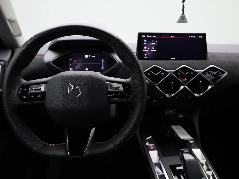 DS Automobiles DS 3 DS DS 3 E-Tense PERFORMANCE Line uit 2023, foto 7