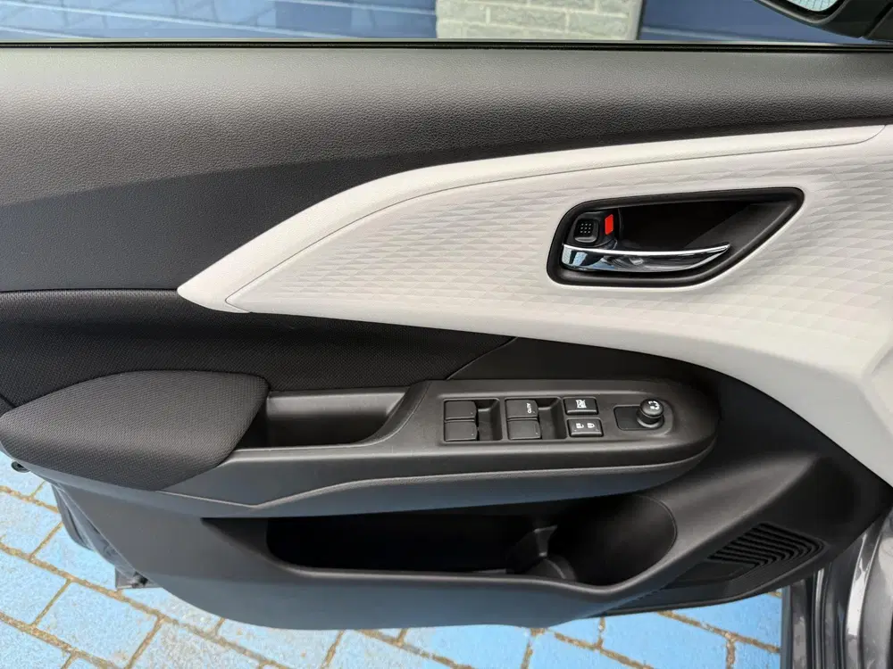Suzuki Swift 1.2 ADAP CRUISE APPLE P-CAM LED uit 2025, foto 14