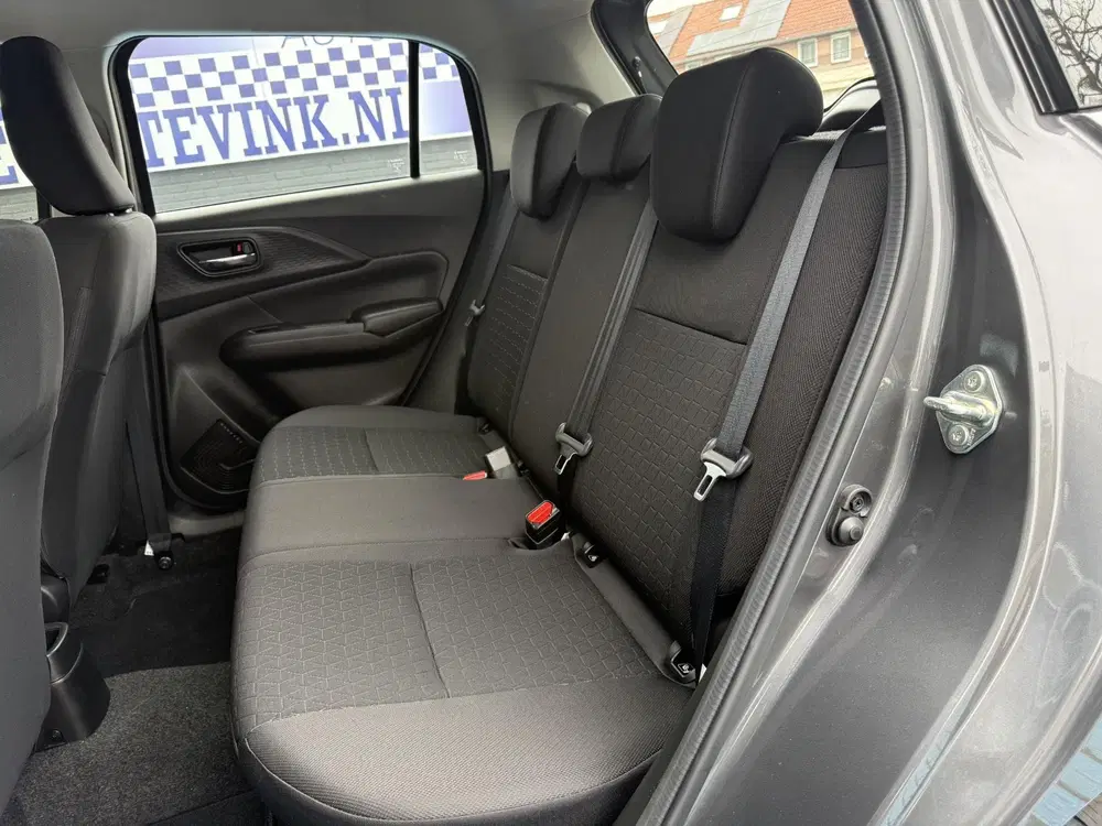 Suzuki Swift 1.2 ADAP CRUISE APPLE P-CAM LED uit 2025, foto 18