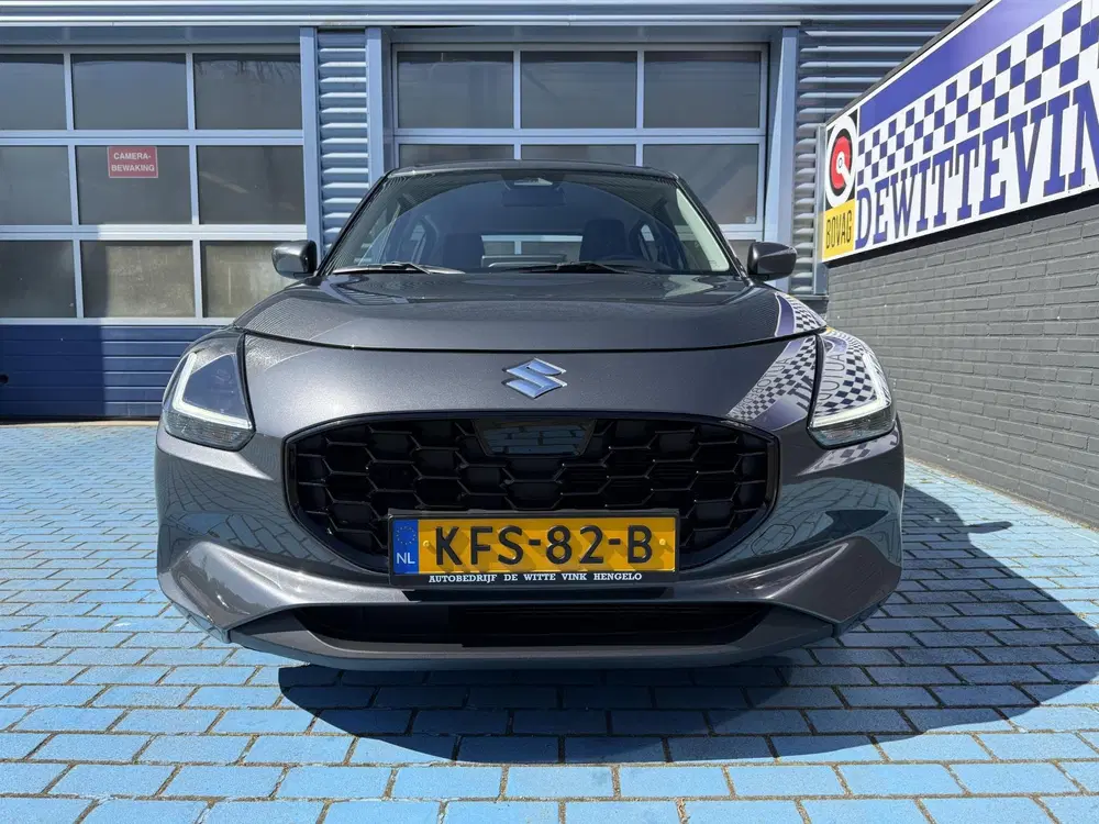 Suzuki Swift 1.2 ADAP CRUISE APPLE P-CAM LED uit 2025, foto 6