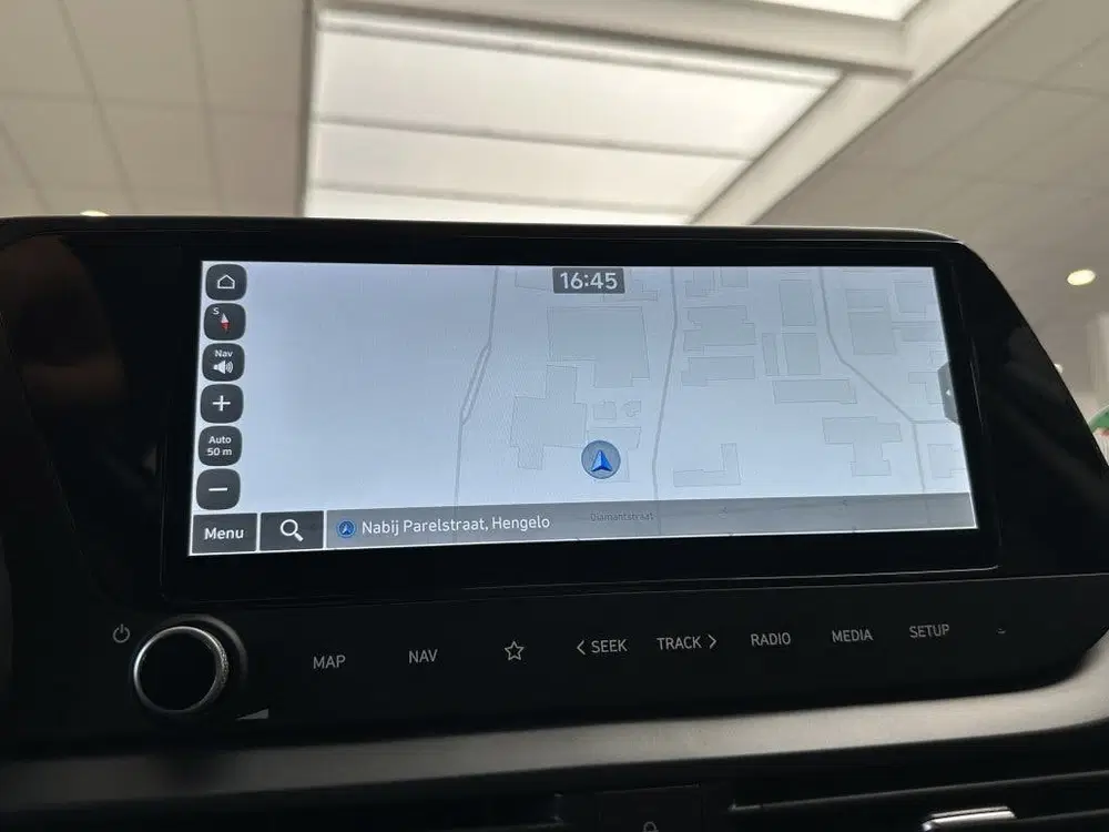 Hyundai BAYON 1.0 T-GDI Premium [ DRAADLOZE TELEFOONLADE uit 2024, foto 18