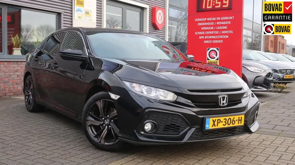 Honda Civic 1.0 i-VTEC Elegance / Achteruitrijcamera / Navi uit 2019