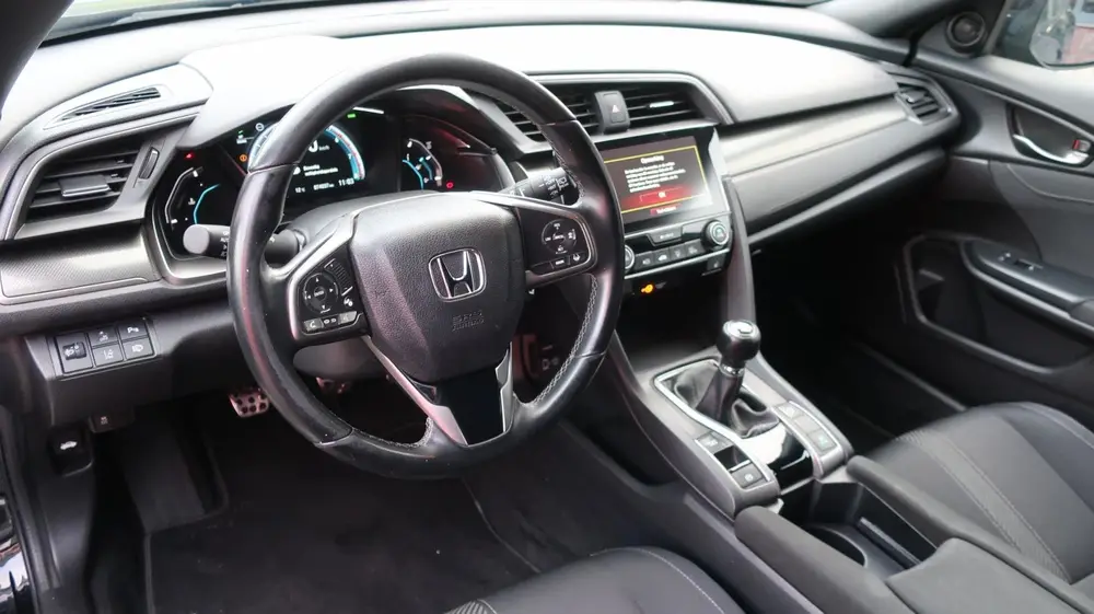 Honda Civic 1.0 i-VTEC Elegance / Achteruitrijcamera / Navi uit 2019, foto 10