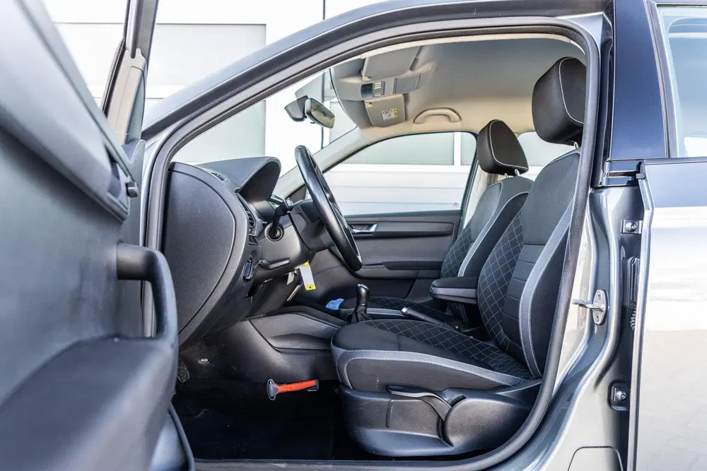 Skoda Fabia 1.0 TSI 95pk Ambition uit 2022, foto 20