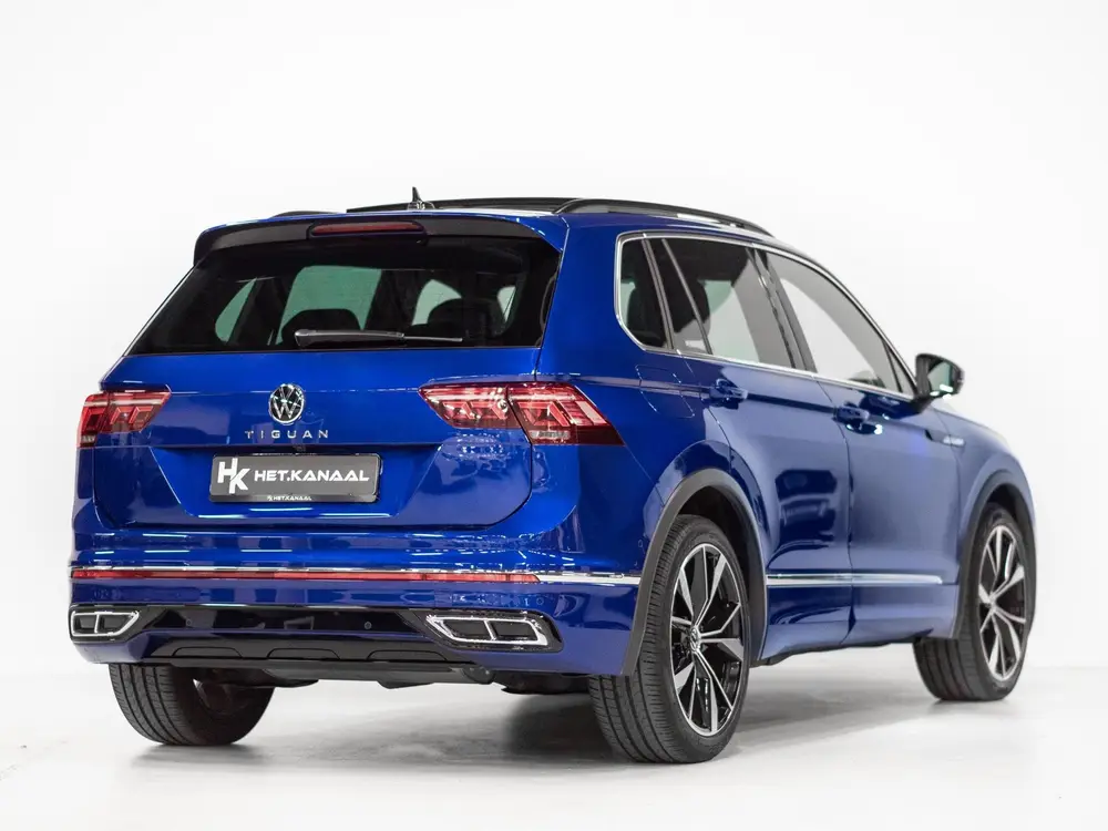 Volkswagen Tiguan 1.5 TSI R-Line Business+ Pano Keyless 360 uit 2021, foto 2