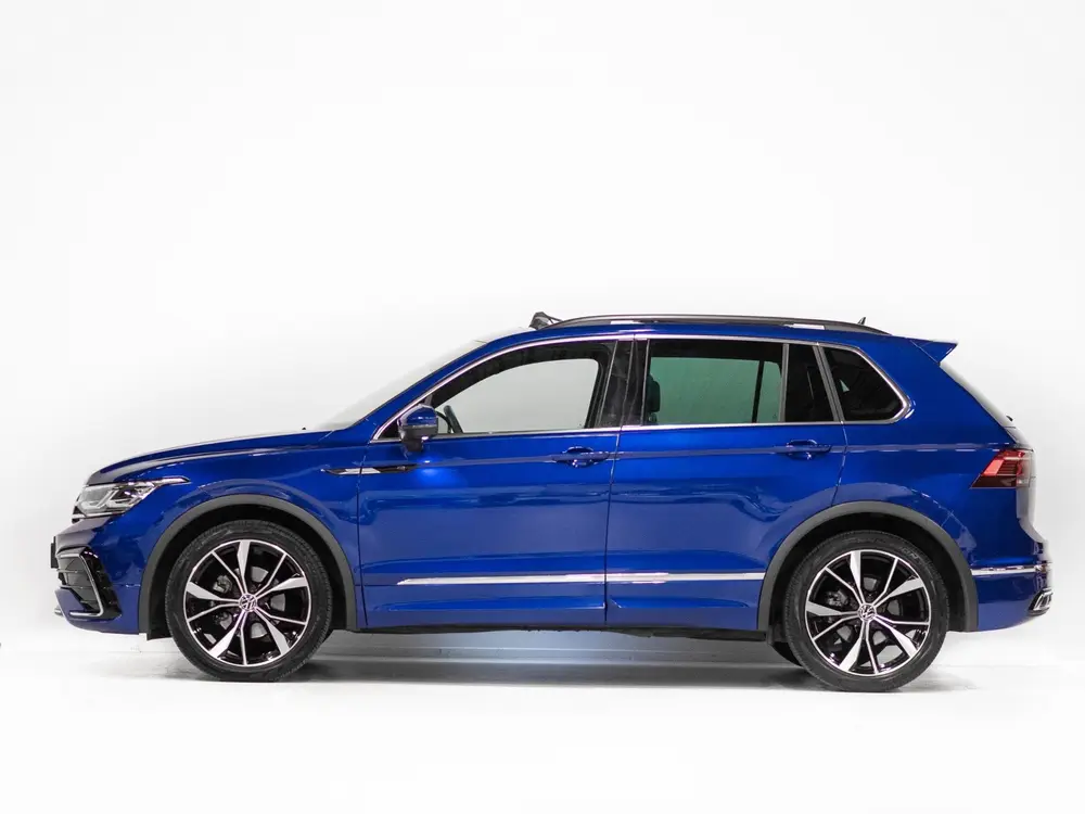 Volkswagen Tiguan 1.5 TSI R-Line Business+ Pano Keyless 360 uit 2021, foto 8