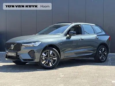 Volvo XC60 2.0 T6 Plug-in hybrid AWD Plus Dark head u uit 2025
