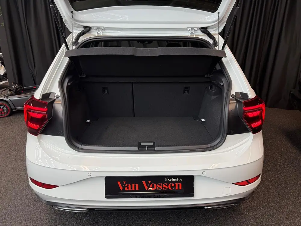 Volkswagen Polo 1.0 TSI R-Line FRONTASSIST|LANEASSIST|IQ.LIG uit 2022, foto 16