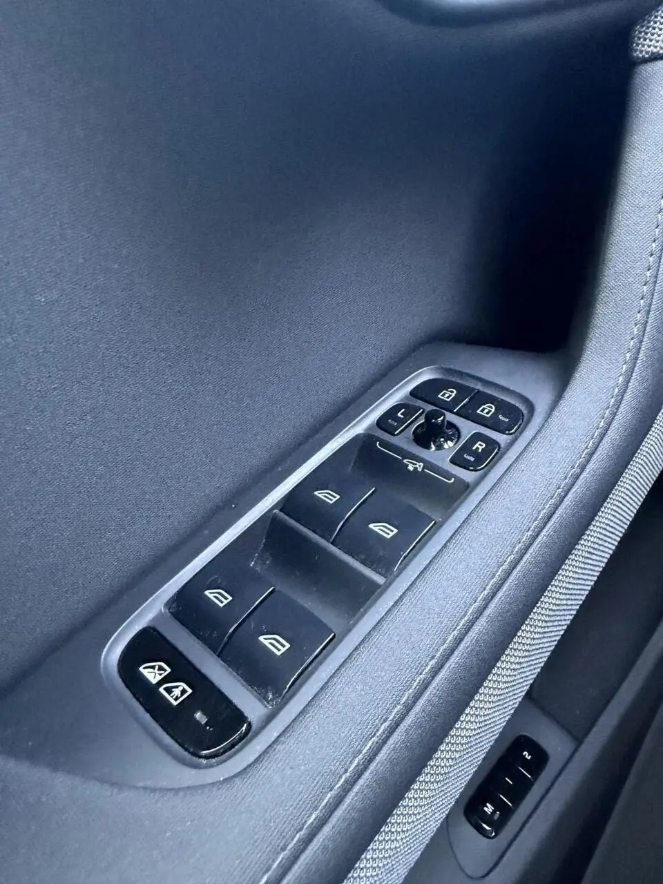 Polestar 2 Long Range Single Motor 78 kWh - Pano - SOH 92,8% uit 2021, foto 15