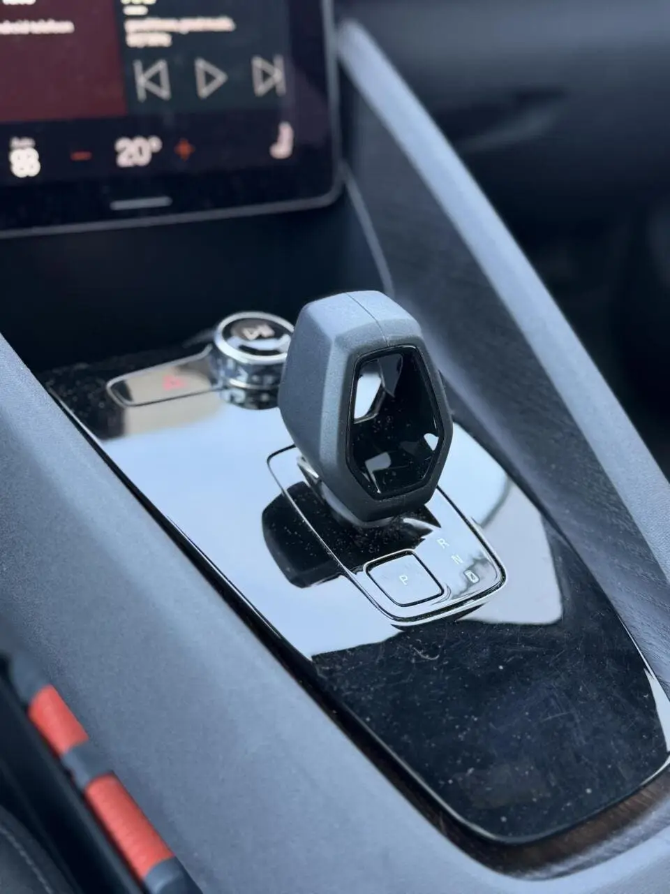 Polestar 2 Long Range Single Motor 78 kWh - Pano - SOH 92,8% uit 2021, foto 19