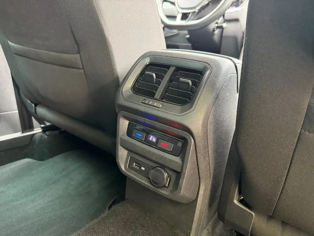 Volkswagen Tiguan 1.5 TSI ACT Highline CarPlay VirtualCockpi uit 2021, foto 15