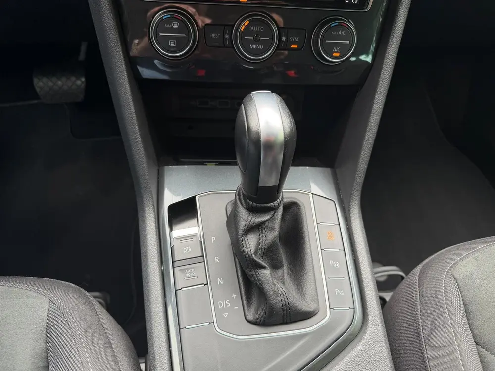 Volkswagen Tiguan 1.5 TSI ACT Highline CarPlay VirtualCockpi uit 2021, foto 19
