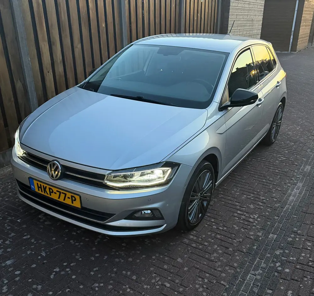 Volkswagen Polo 1.0 TSI | IQ | 2020 Grijs uit 2020
