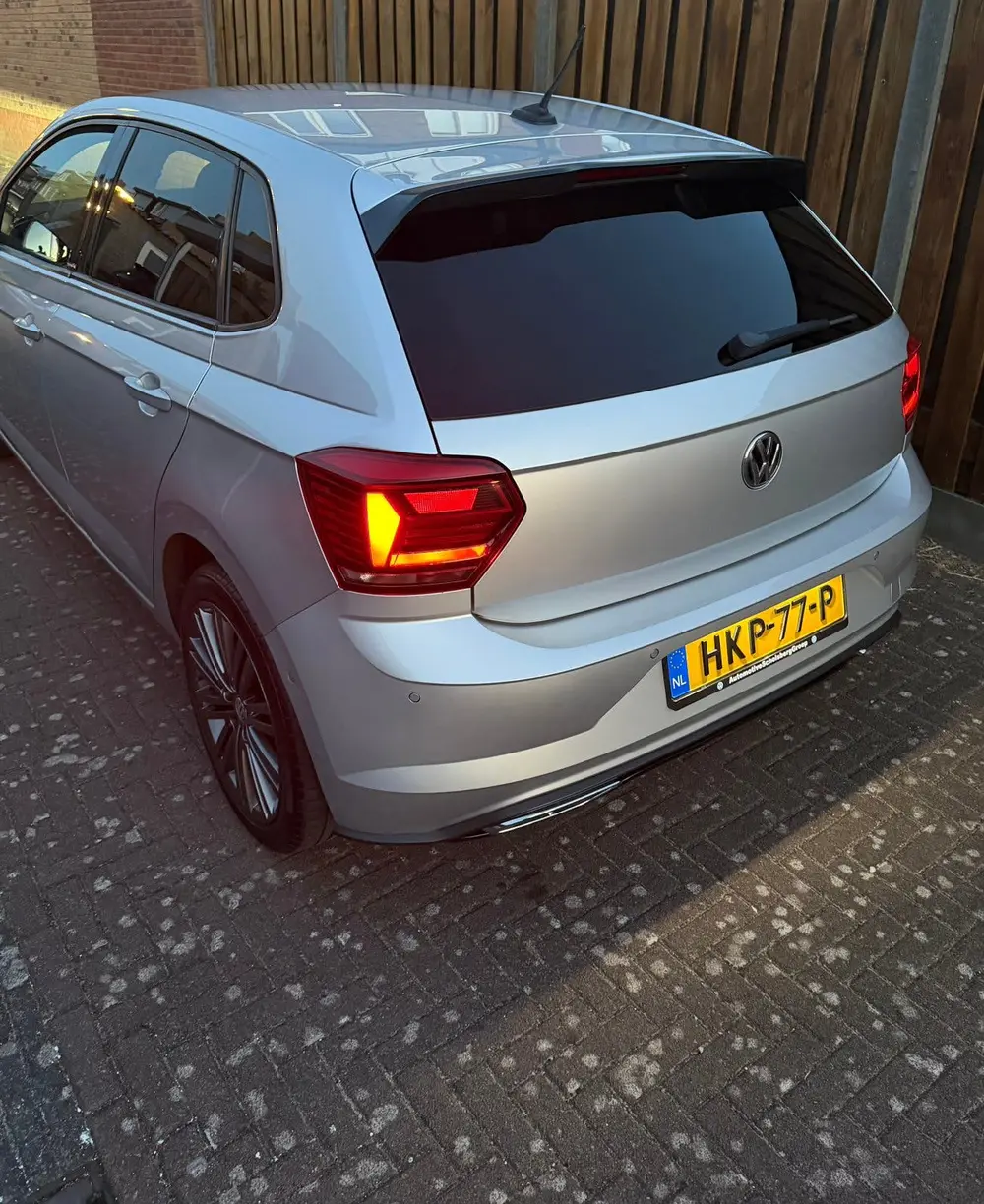 Volkswagen Polo 1.0 TSI | IQ | 2020 Grijs uit 2020, foto 4