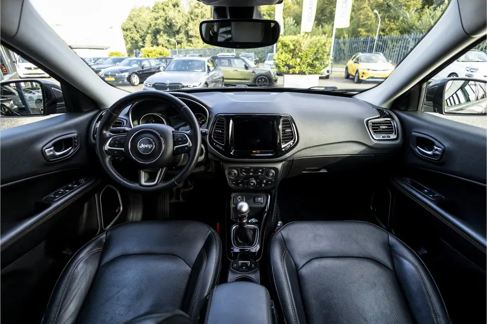 Jeep Compass 1.4 MultiAir Limited (bj 2019) uit 2019, foto 16