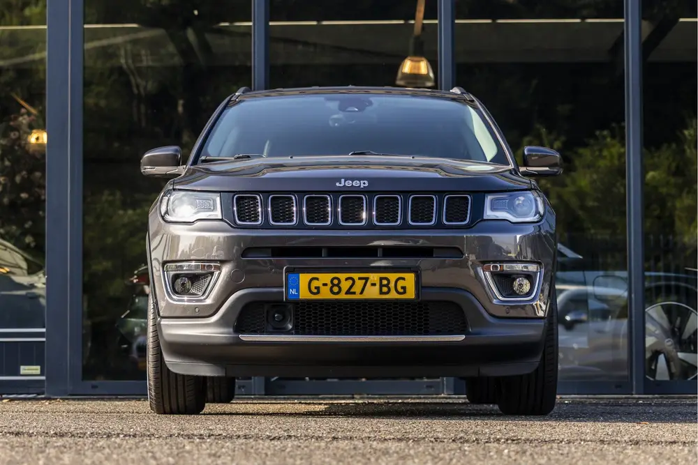 Jeep Compass 1.4 MultiAir Limited (bj 2019) uit 2019, foto 2