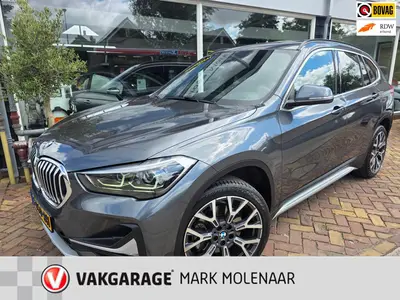 BMW X1 SDrive20i VDL Nedcar Edition uit 2020