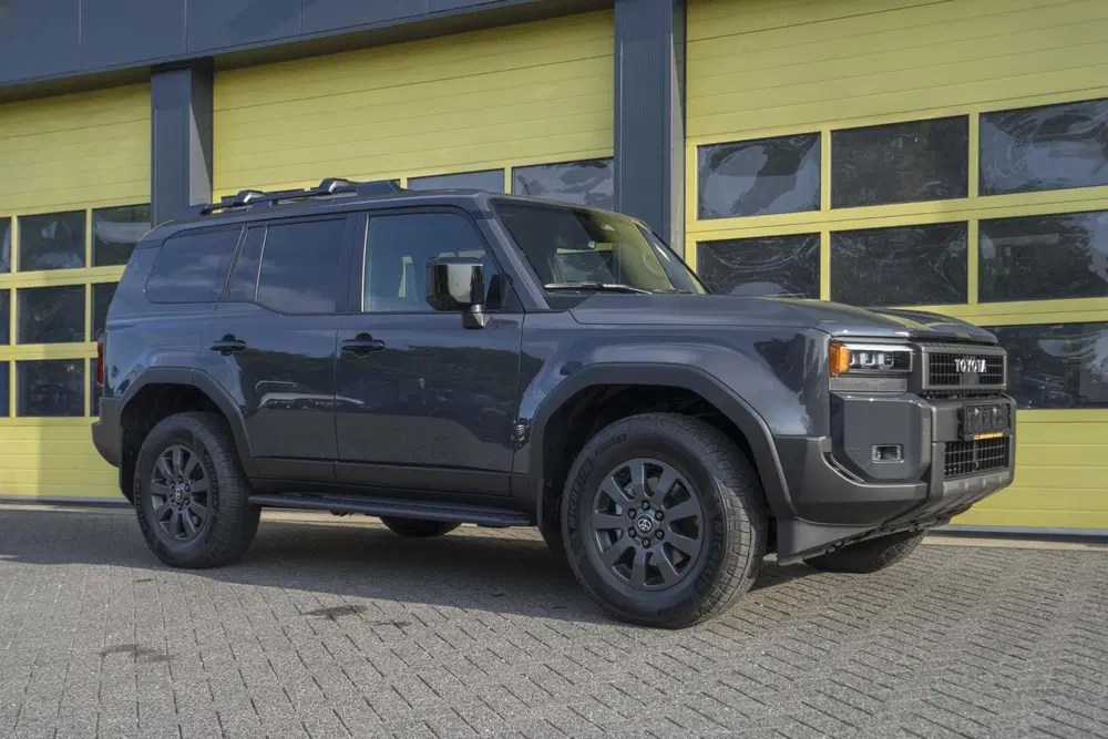 Toyota Land Cruiser Premium 2.4 Hybrid I-Force Max UNIEK uit 2025, foto 3