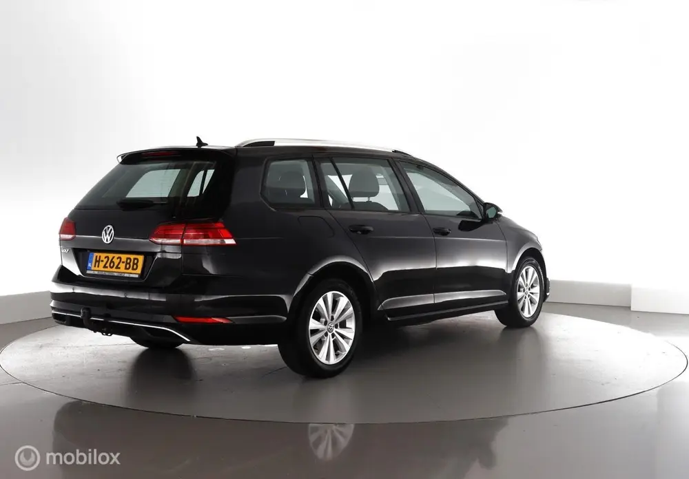 Volkswagen Golf 1.0 TSI Comfortline Business trekhaak|stoelv uit 2020, foto 4