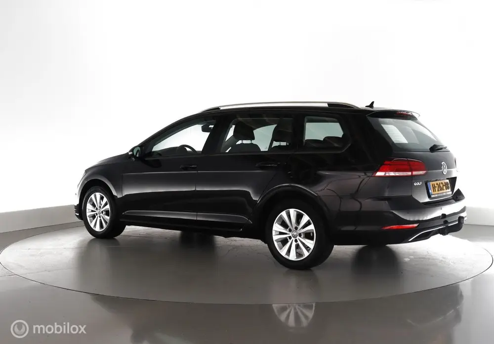 Volkswagen Golf 1.0 TSI Comfortline Business trekhaak|stoelv uit 2020, foto 6