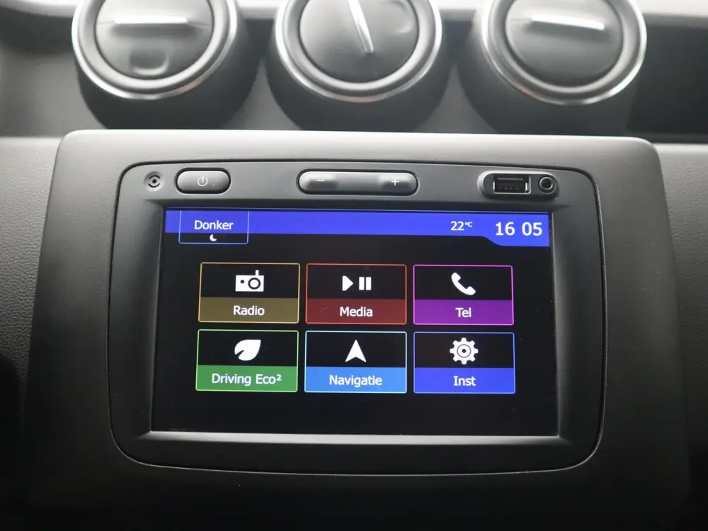 Dacia Duster 1.0 TCe Prestige CAMERA / TREKHAAK / AIRCO / LE uit 2020, foto 10
