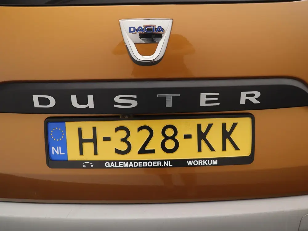 Dacia Duster 1.0 TCe Prestige CAMERA / TREKHAAK / AIRCO / LE uit 2020, foto 18