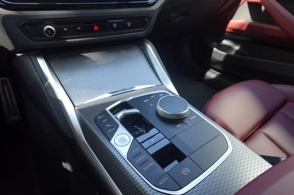 BMW 4-serie 4-serie Coupé 420i M-PAKKET PANO 360 uit 2023, foto 10