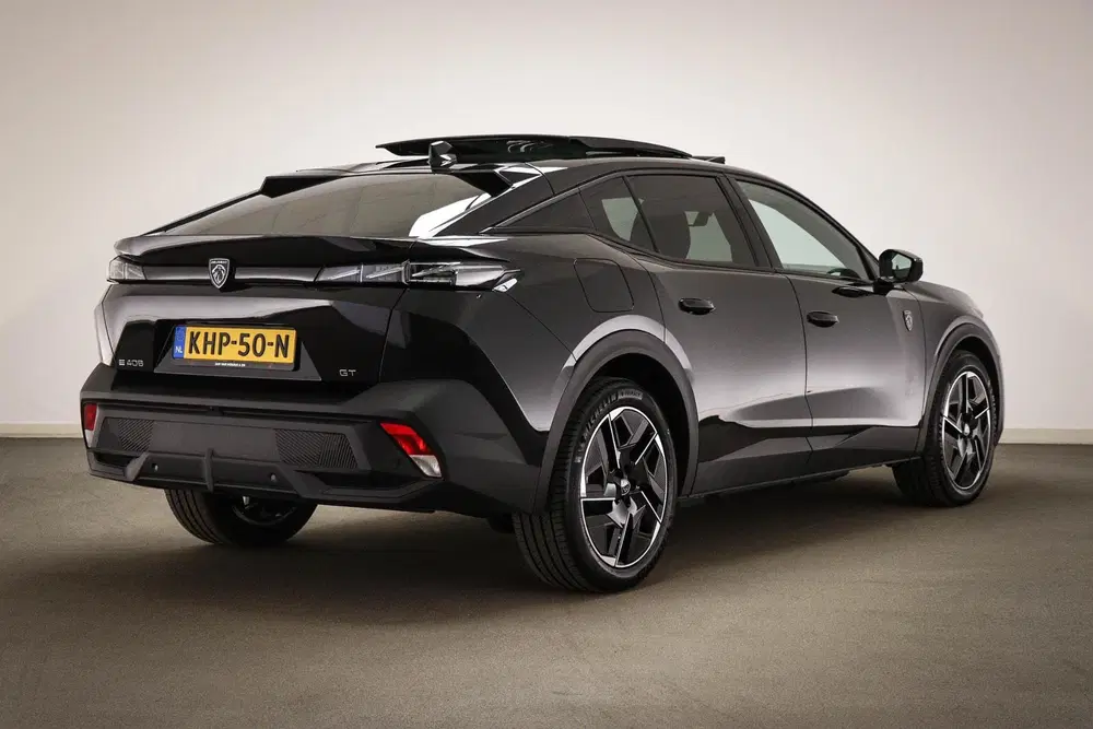 Peugeot 408 GT 58 kWh uit 2026, foto 2
