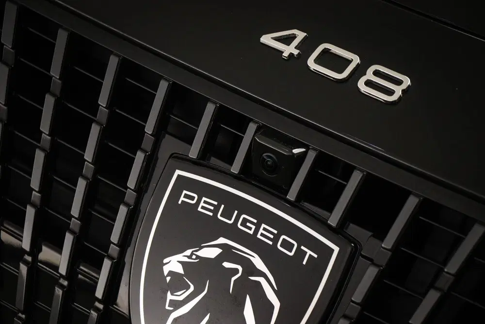 Peugeot 408 GT 58 kWh uit 2026, foto 20