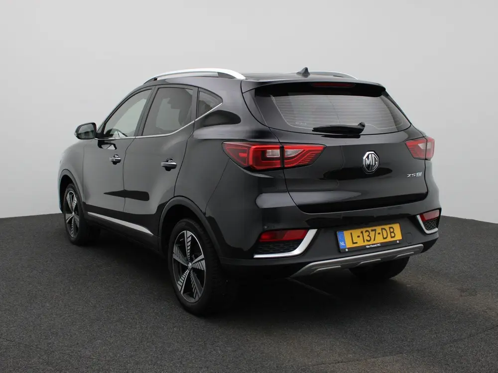 MG ZS EV Luxury 45 kWh uit 2021, foto 2