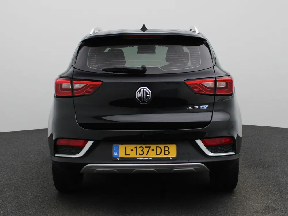 MG ZS EV Luxury 45 kWh uit 2021, foto 5
